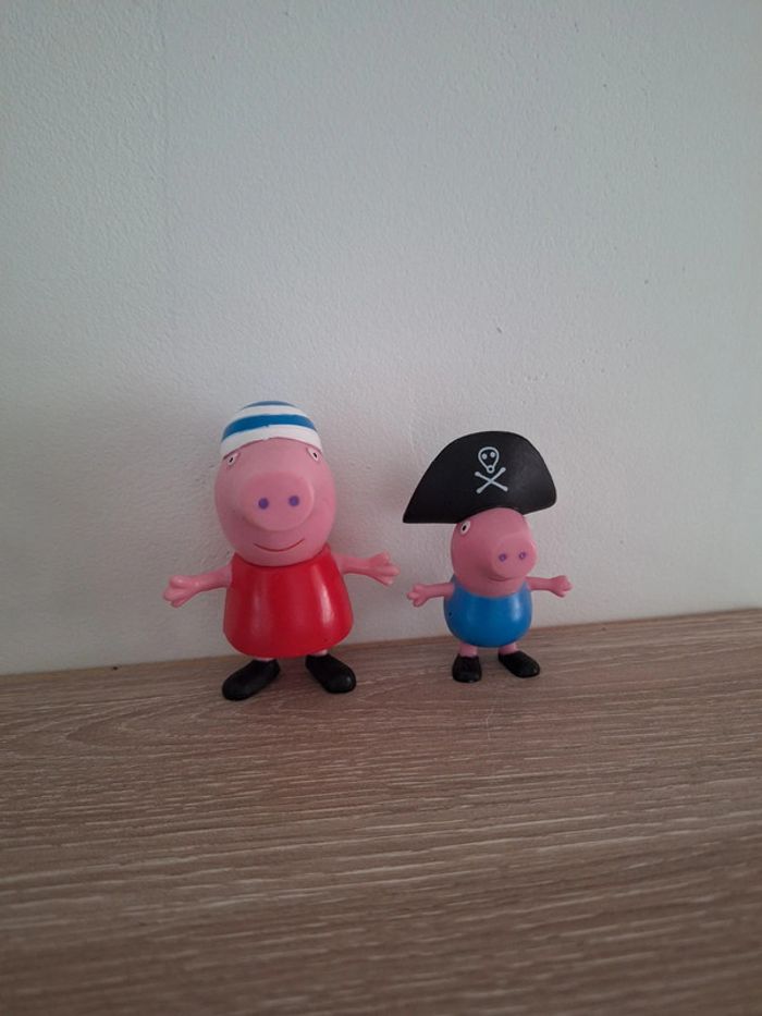 Figurine Peppa Pig et Georges pig