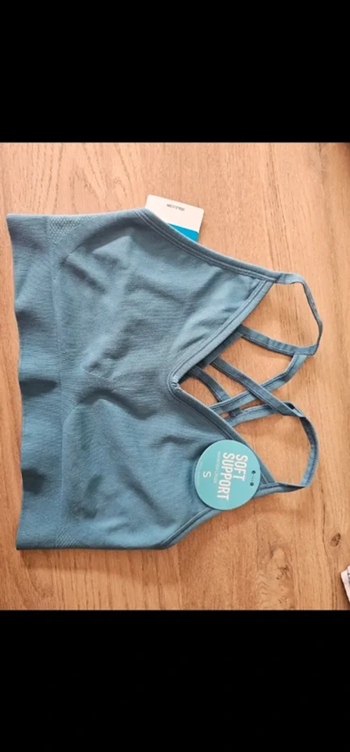 Brassière de sport femme taille S neuve réversible ODLO Seamless - photo numéro 5