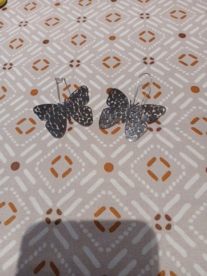 Boucles d'oreilles papillon