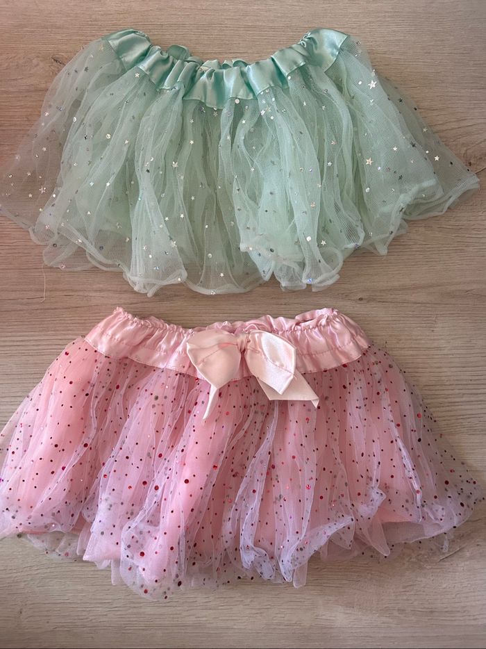2  jupes tutu à volants