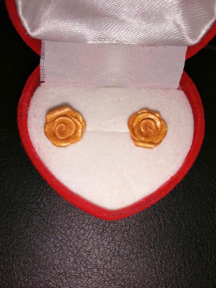 Boucles d'oreilles Roses - photo numéro 3