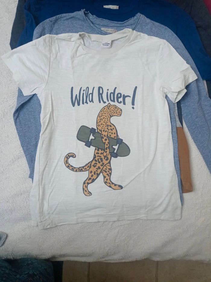 Lot t-shirts 10ans - photo numéro 8