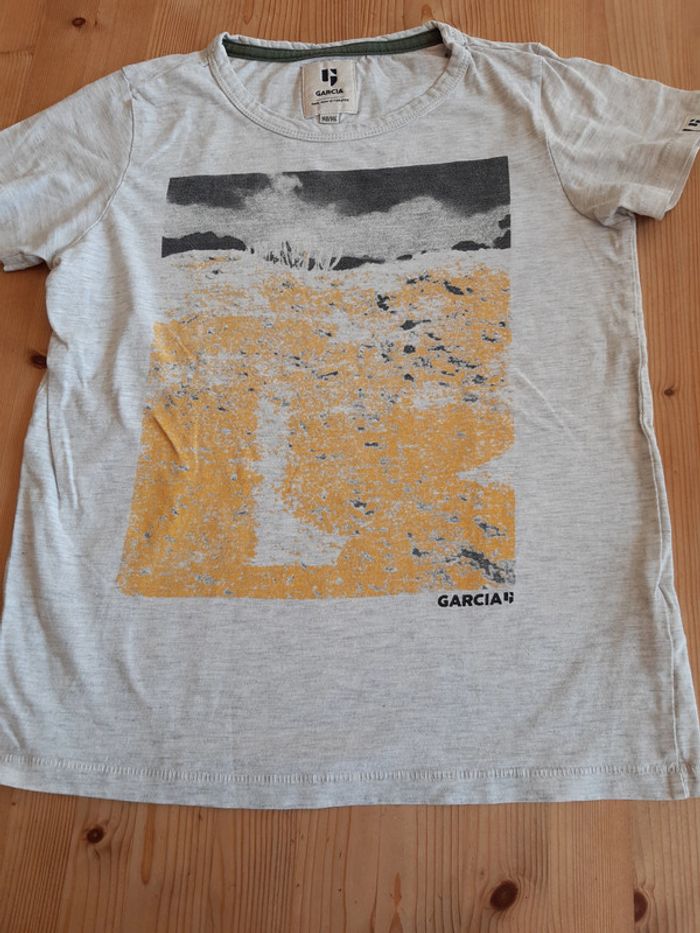 T-shirt 10/12 ans  été