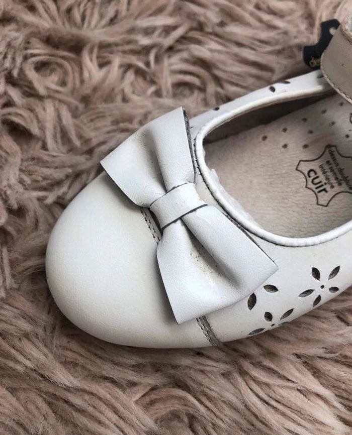 Chaussures Babies blanches cuir - photo numéro 2