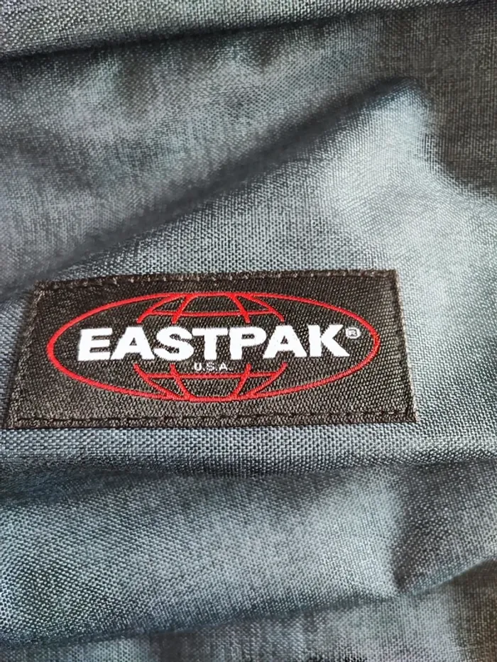 Sac à dos Eastpak - photo numéro 3