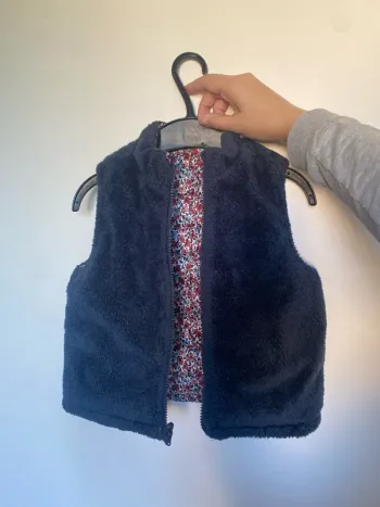 Veste sans manches très chaude taille 24