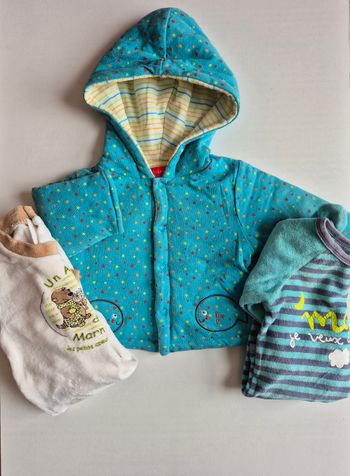 Lot pyjamas grenouillères & gilet chaud – 3 mois fille