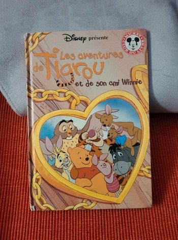 Livre les aventures de tigrou disney