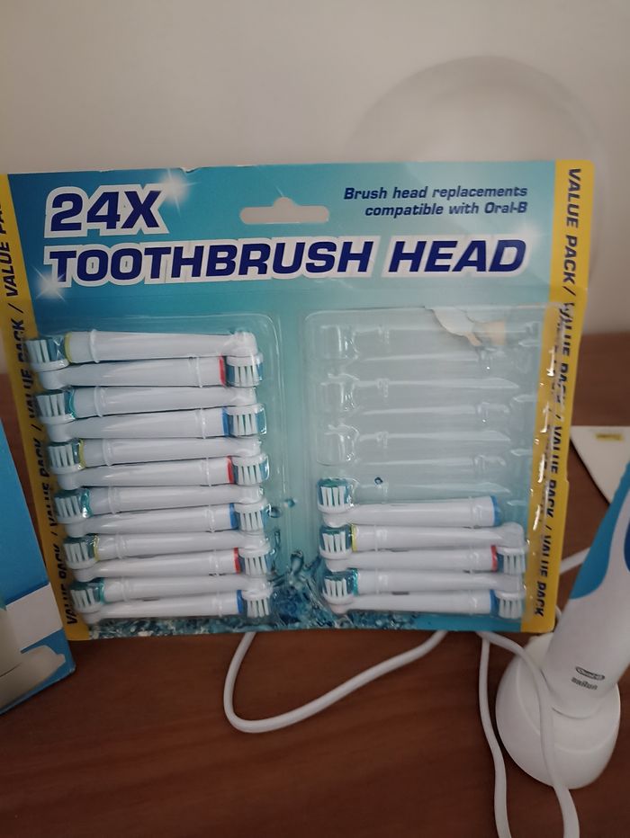 Brosse à dents électrique - photo numéro 3