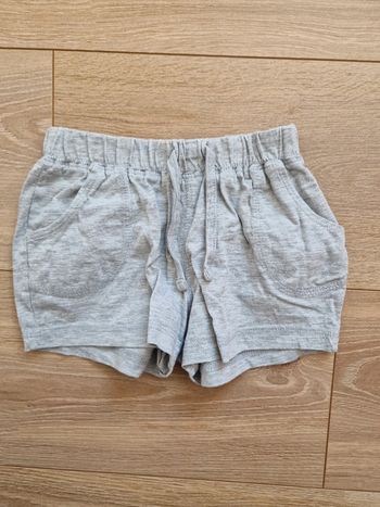 Short mixte gris uni 4/5 ans