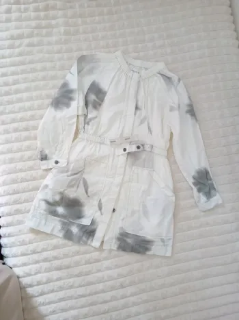 Robe fille 6/7ans Zara 🩶🤍