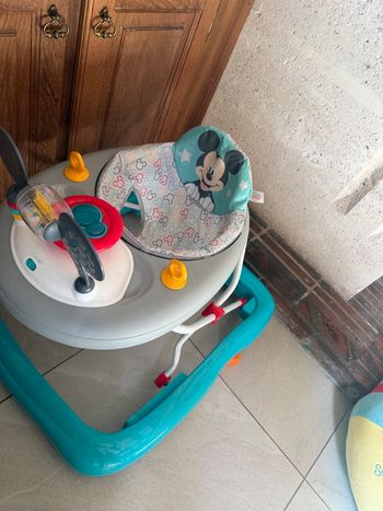 Trotteur bébé 
