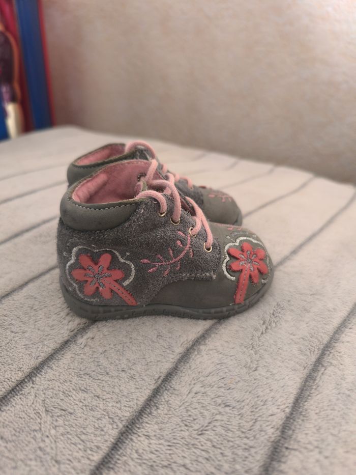 Chaussures bébé (fille) - photo numéro 2