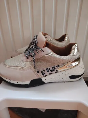 Basket beige doré et léopard