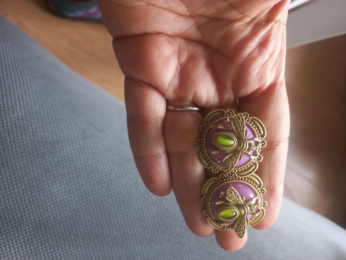 Boucle d'oreille abeille - photo numéro 2