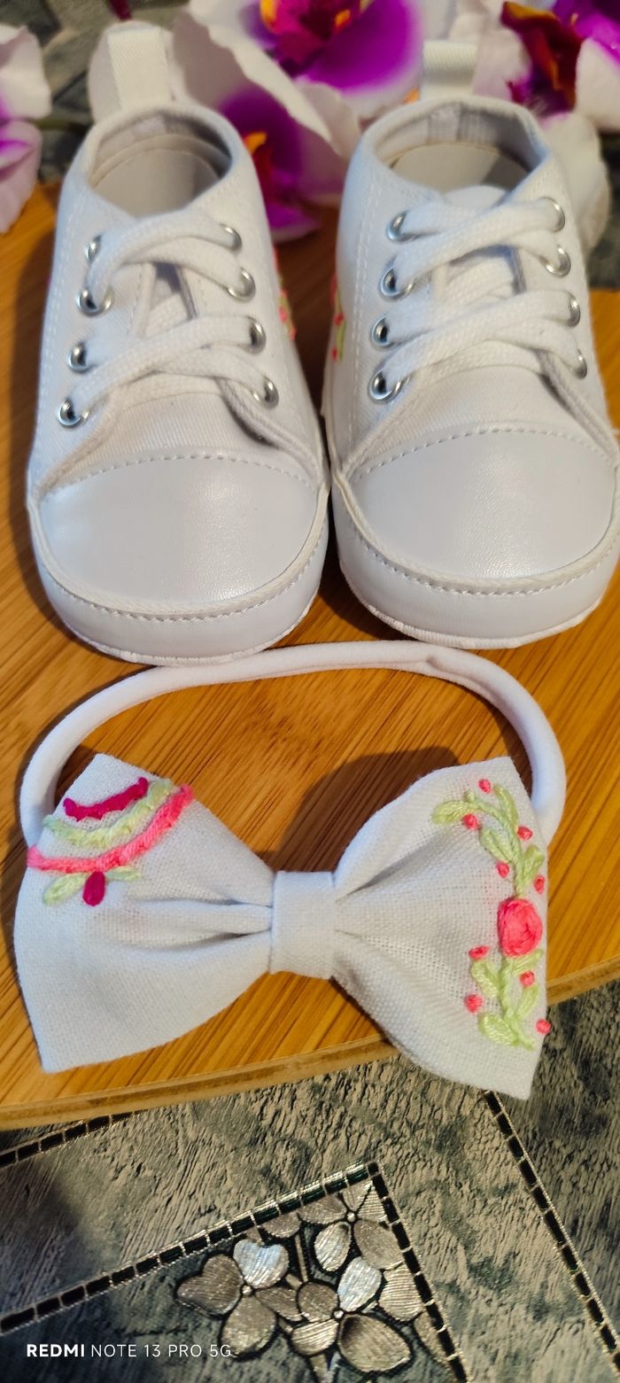 Bandeau et chaussures bébé taille 19 - photo numéro 6