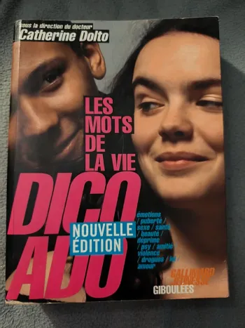 Livre - Le Dico Ado