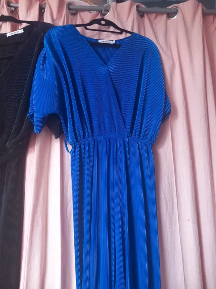 Lot combinaison noire et bleu taille M - photo numéro 2