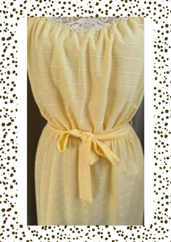 🌼 Robe jaune pastel à fines bretelles - Taille S - photo numéro 5