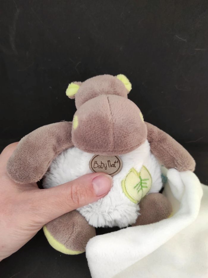 Bn048 Baby Nat' Bazile Hippopotame doudou plat mouchoir #geektradedoudou - photo numéro 4