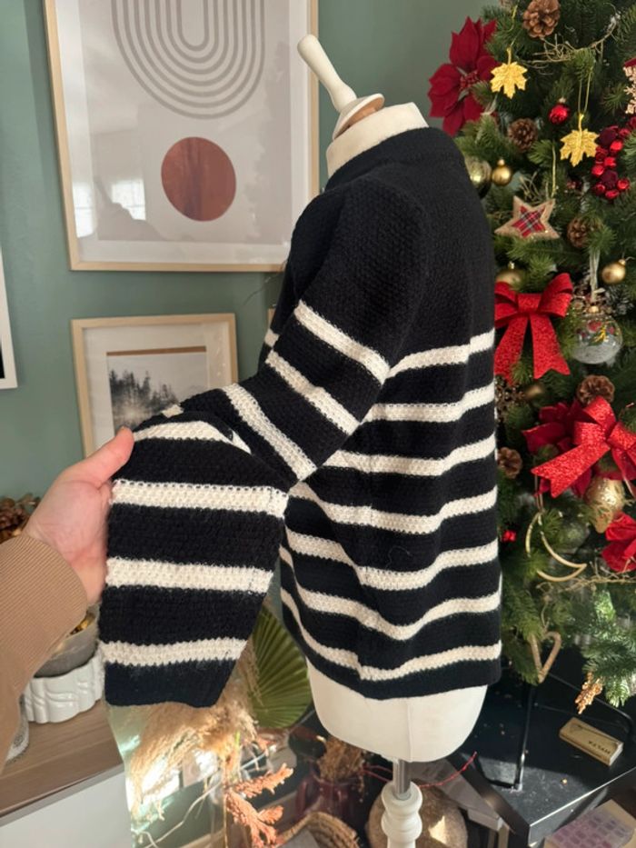 Magnifique pull en maille douce marinière noir blanc taille S col rond boutons marrrons - photo numéro 5