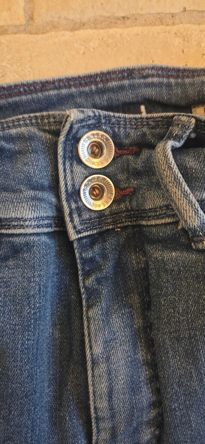 Jean Salsa Push In Secret 👖 taille 36 – effet galbant & coupe sculptante – excellent état - photo numéro 3