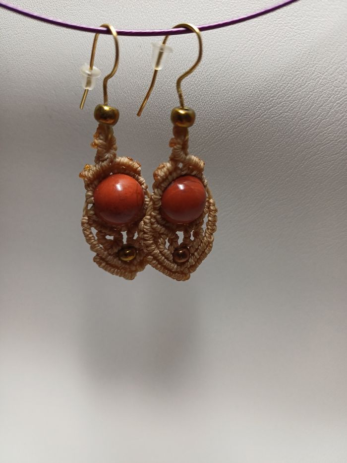 Boucles d'oreilles micro-macramé