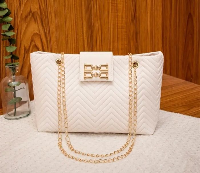 Sac à main chic - photo numéro 3