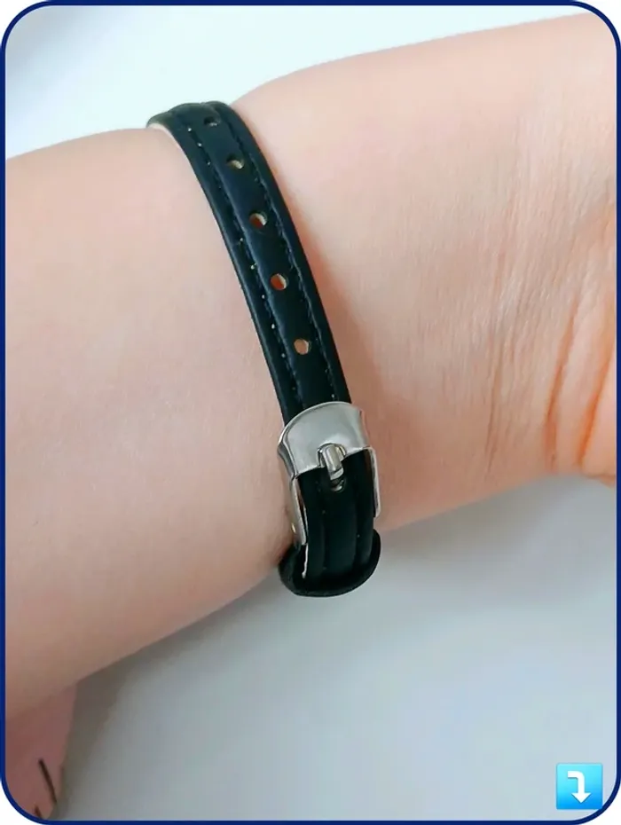 Montre chic au style classique, cadran romain et bracelet raffiné - photo numéro 7