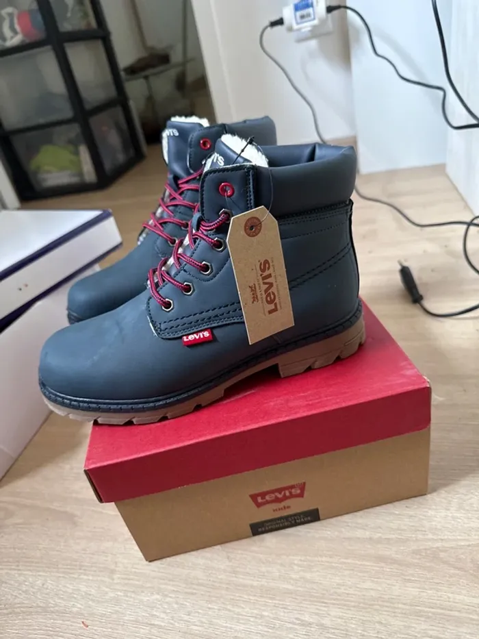 Magnifiques bottines Levi’s neuves avec étiquette pointure 36 - photo numéro 6