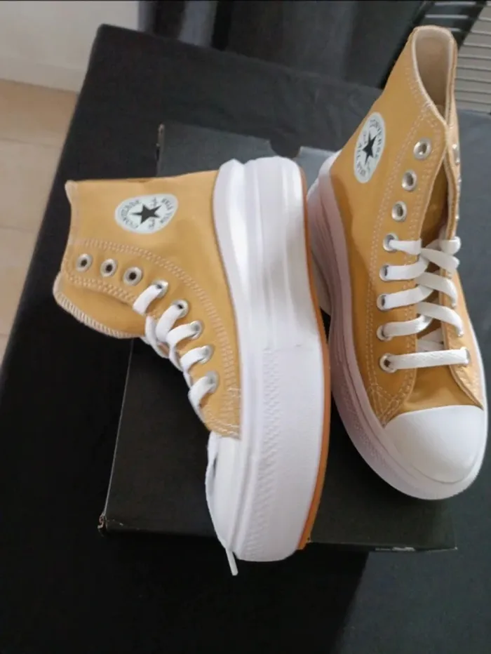 Baskets converse a plateforme - photo numéro 3
