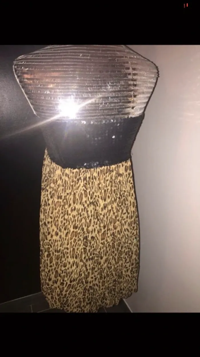 Robe bustier taille M - photo numéro 4