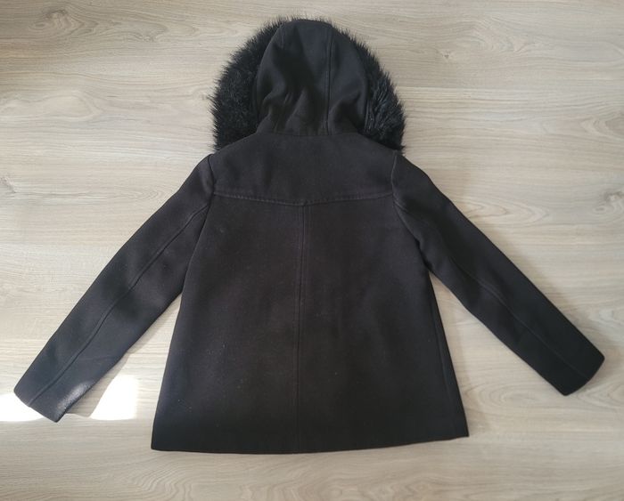 Manteau Zara avec capuche à fourrure détachable - photo numéro 4