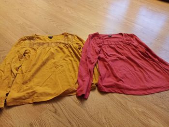Lots deux tee shirt manches longues