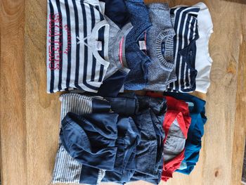 Lot pull taille 3 ans