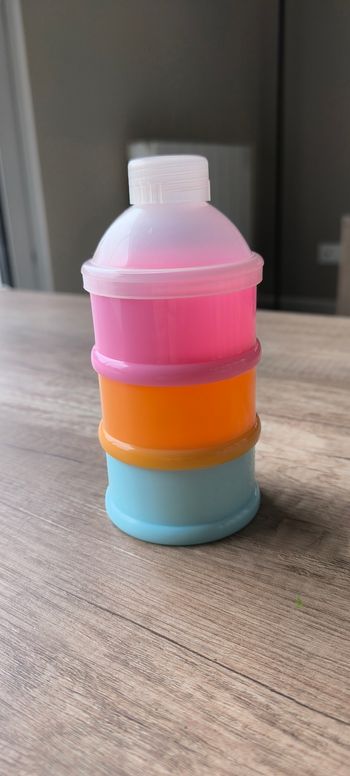 Doseur lait en poudre en très bon état