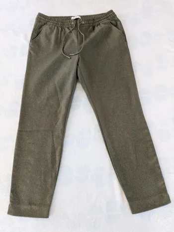 Pantalon vert kaki t.38