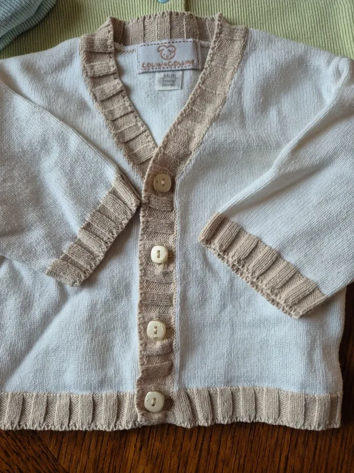 gilet ou cardigan 1 mois - photo numéro 2