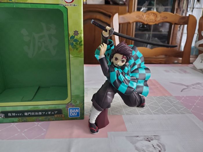Figurine demon slayer tanjiro kamado