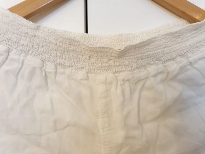 Short léger brodé - photo numéro 3