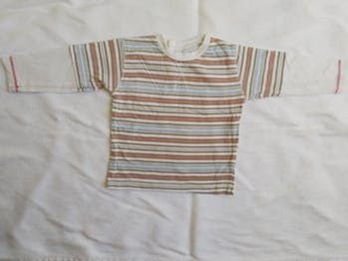 Tshirt manche longue 12 mois