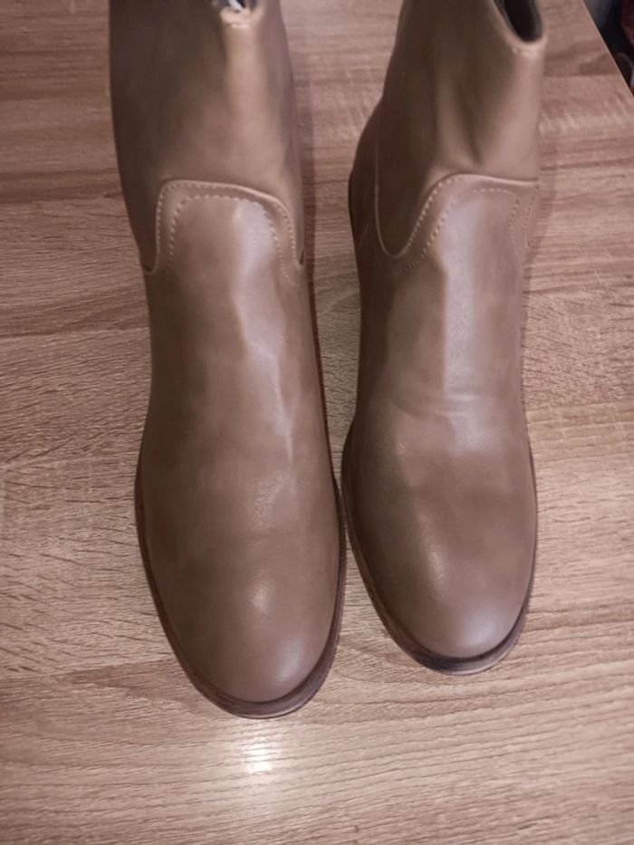 Bottines taille 41 - photo numéro 2