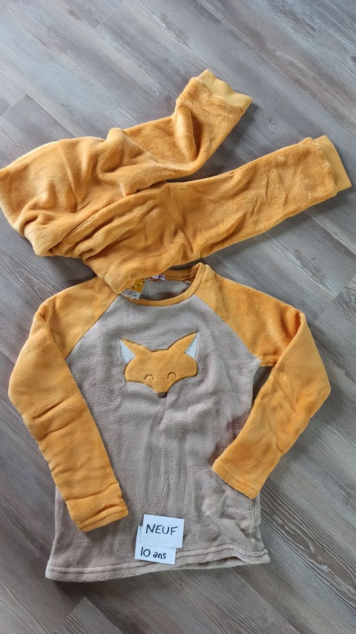 Pyjama doux chaud hiver renard 10 and neuf