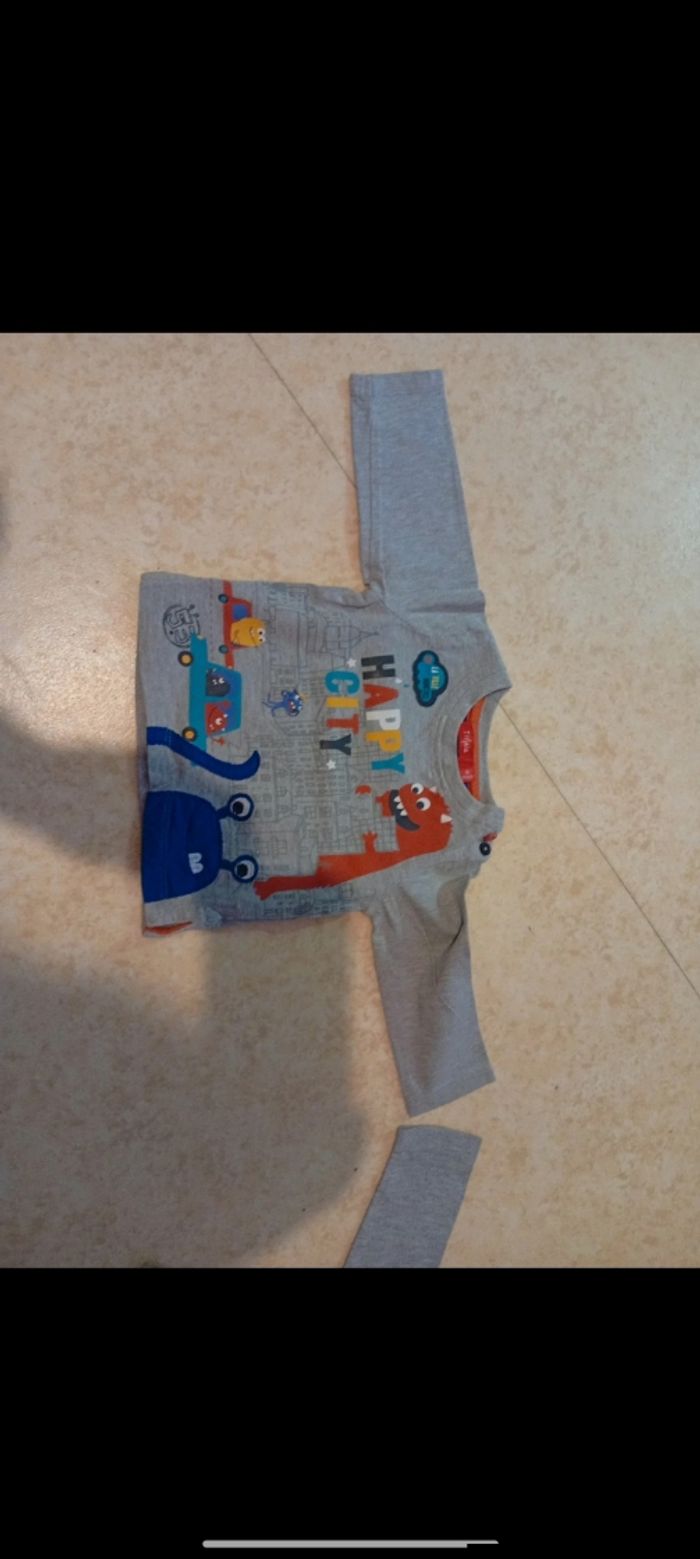 Lot de 2 haut manche longue taille 6 mois - photo numéro 2