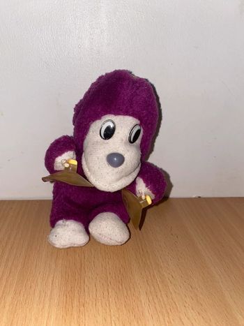 Petit singe vintage a ventouse