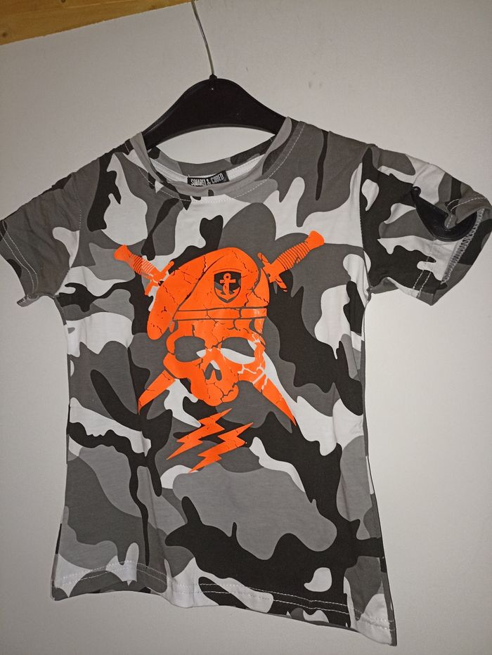 T-shirt tête de mort