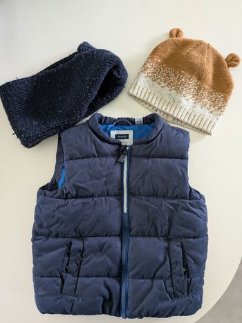 Lot doudoune bonnet et tour de cou