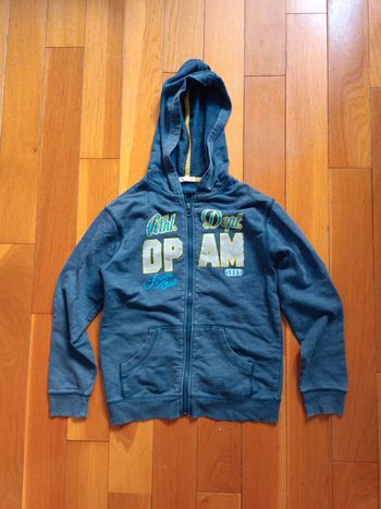 Sweat à capuche de la marque du pareil au même taille 10 ans