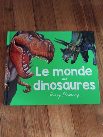 Livre sur les dinausore