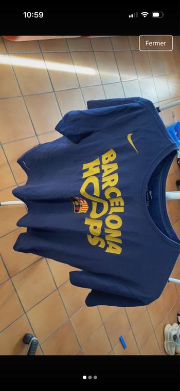 Tee shirt